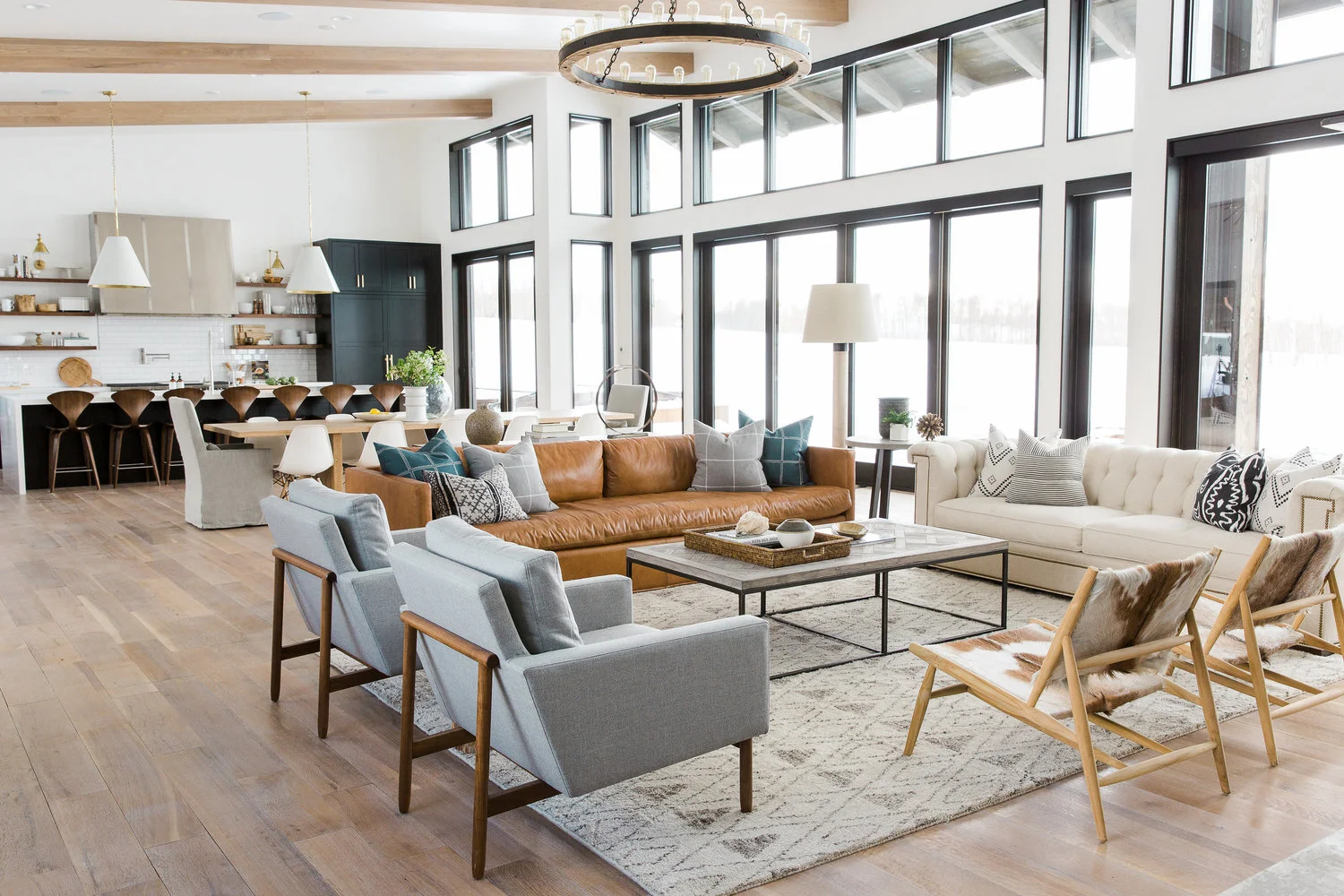Modern Mountain Home-Studio McGee-05-1 Kindesign