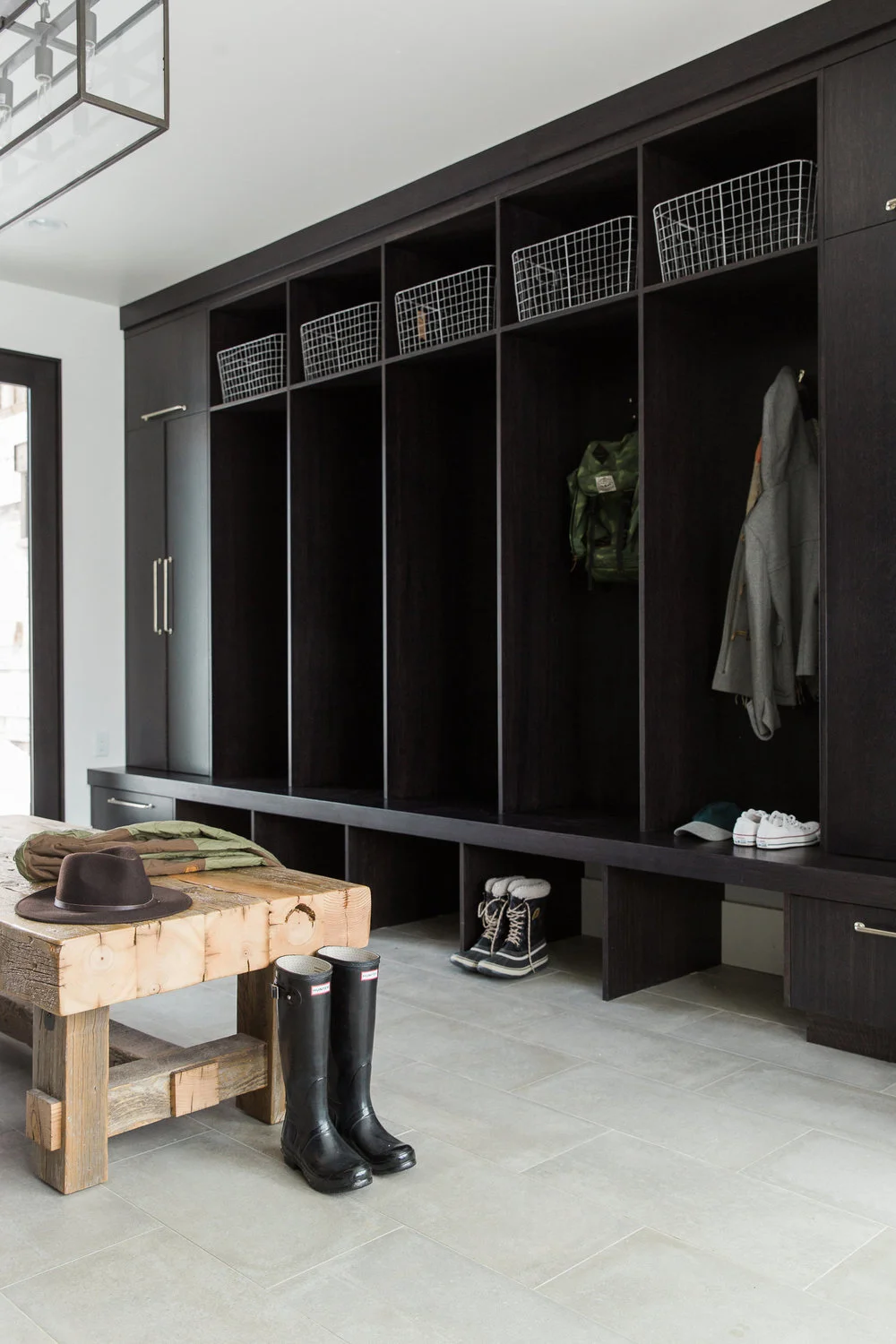 Modern Mountain Home-Studio McGee-22-1 Kindesign
