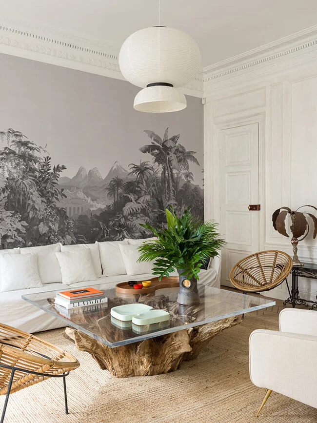 Parisian Pied-à-terre by Studio Razavi Architecture • on @SavvyHome