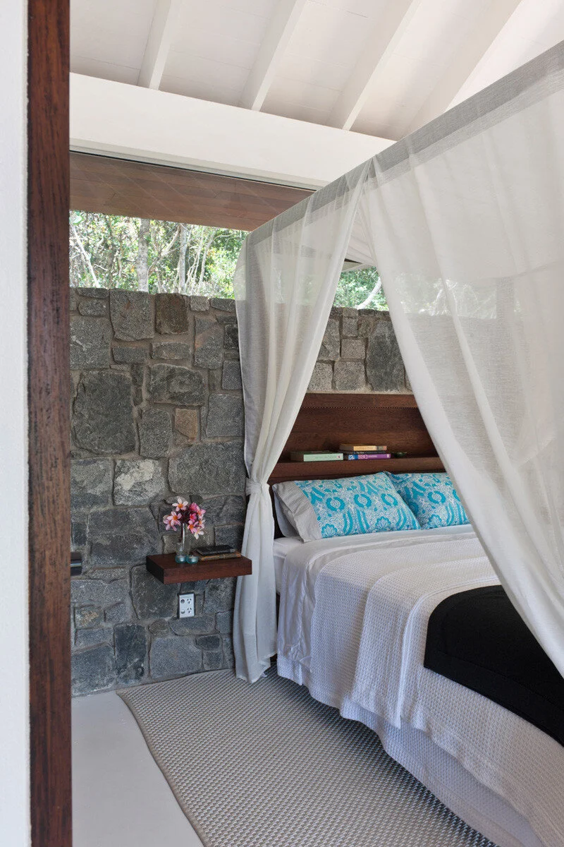 This small beach house is designed for true indoor/outdoor living