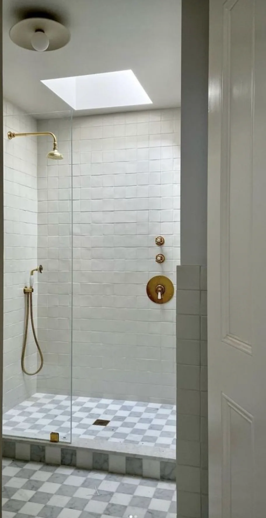Bathroom interior — photo 49