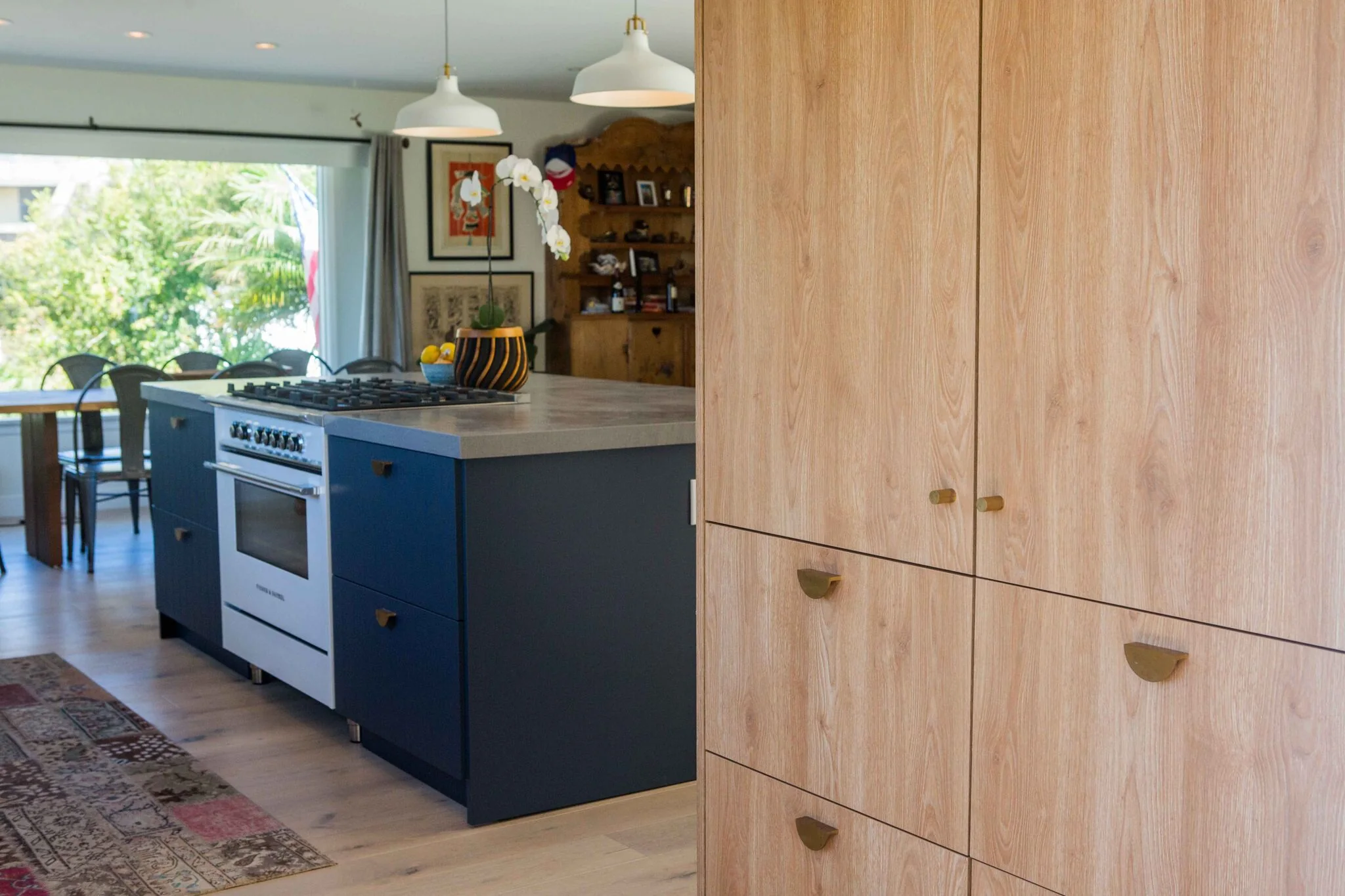 Kitchen interior — photo 27