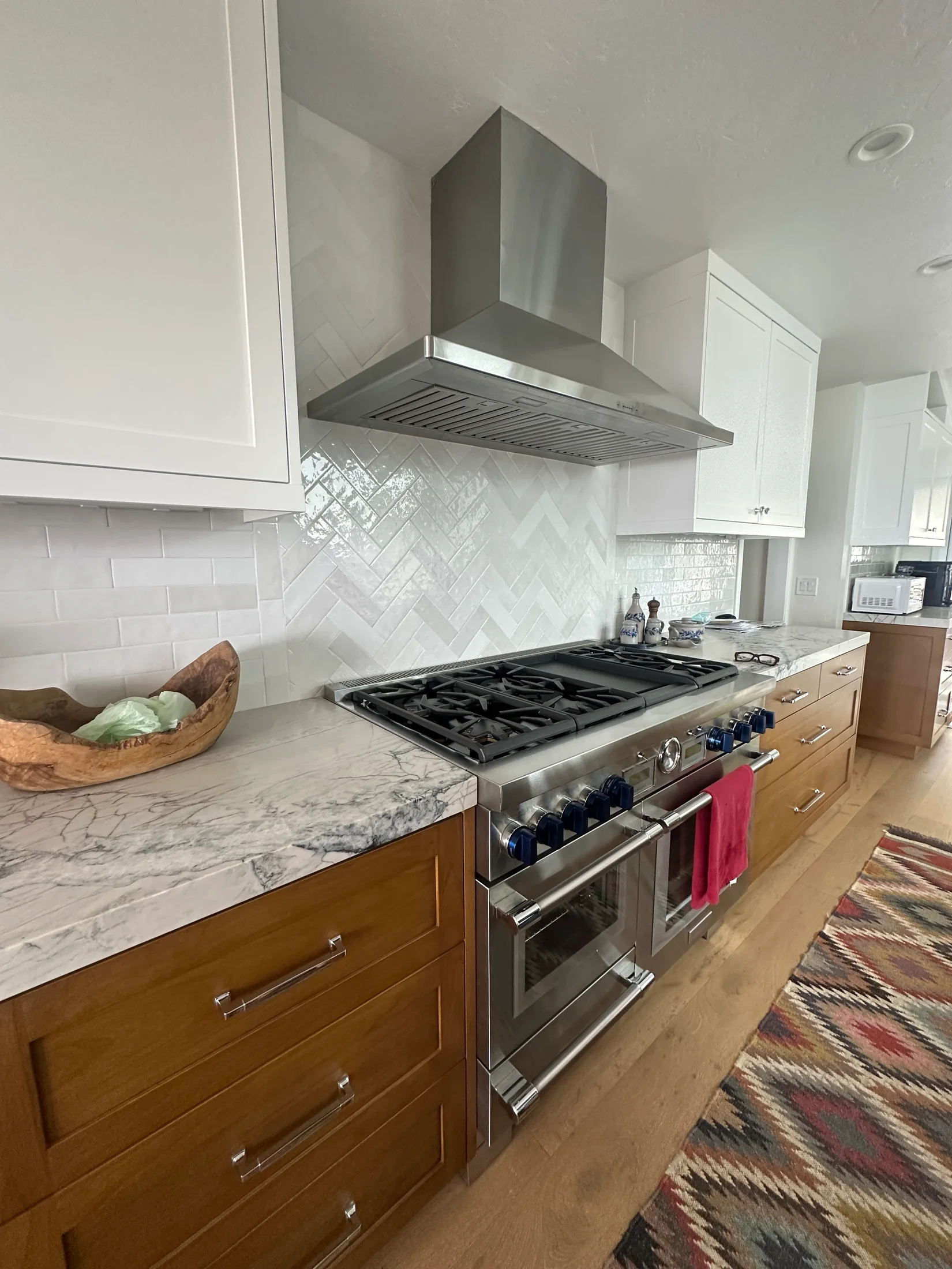 Kitchen interior — photo 46