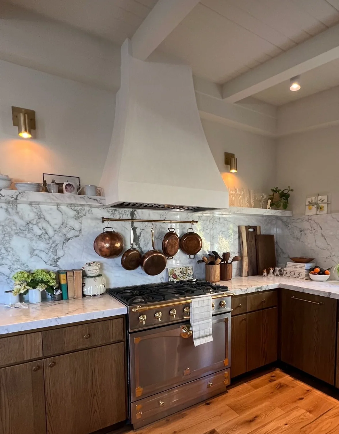 Kitchen interior — photo 54