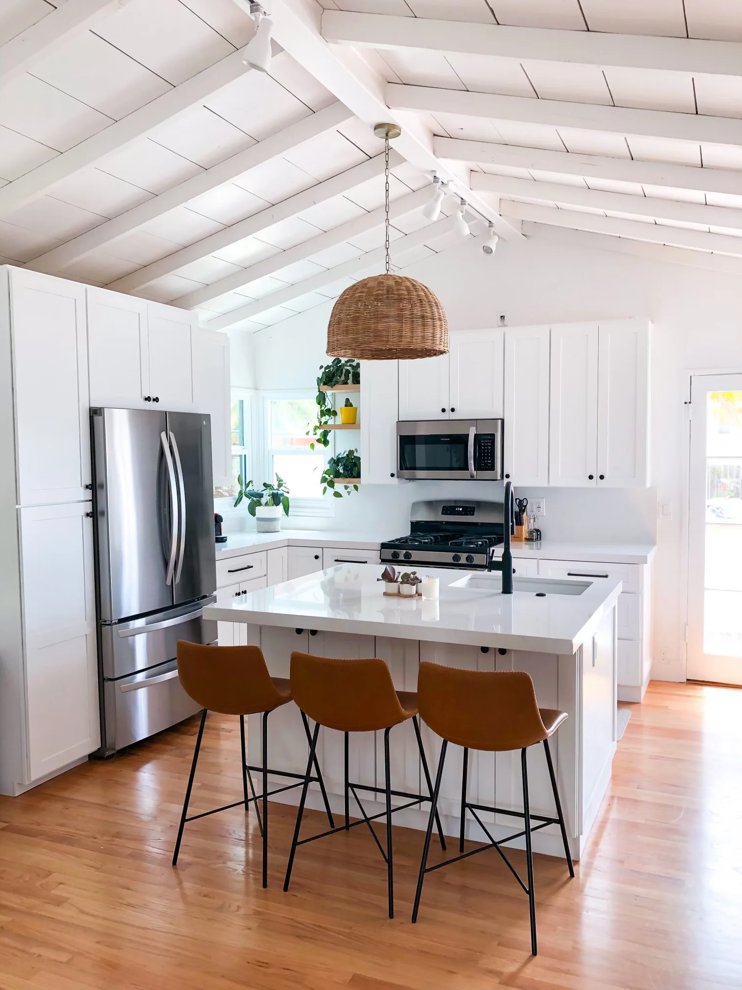 Kitchen interior — photo 62