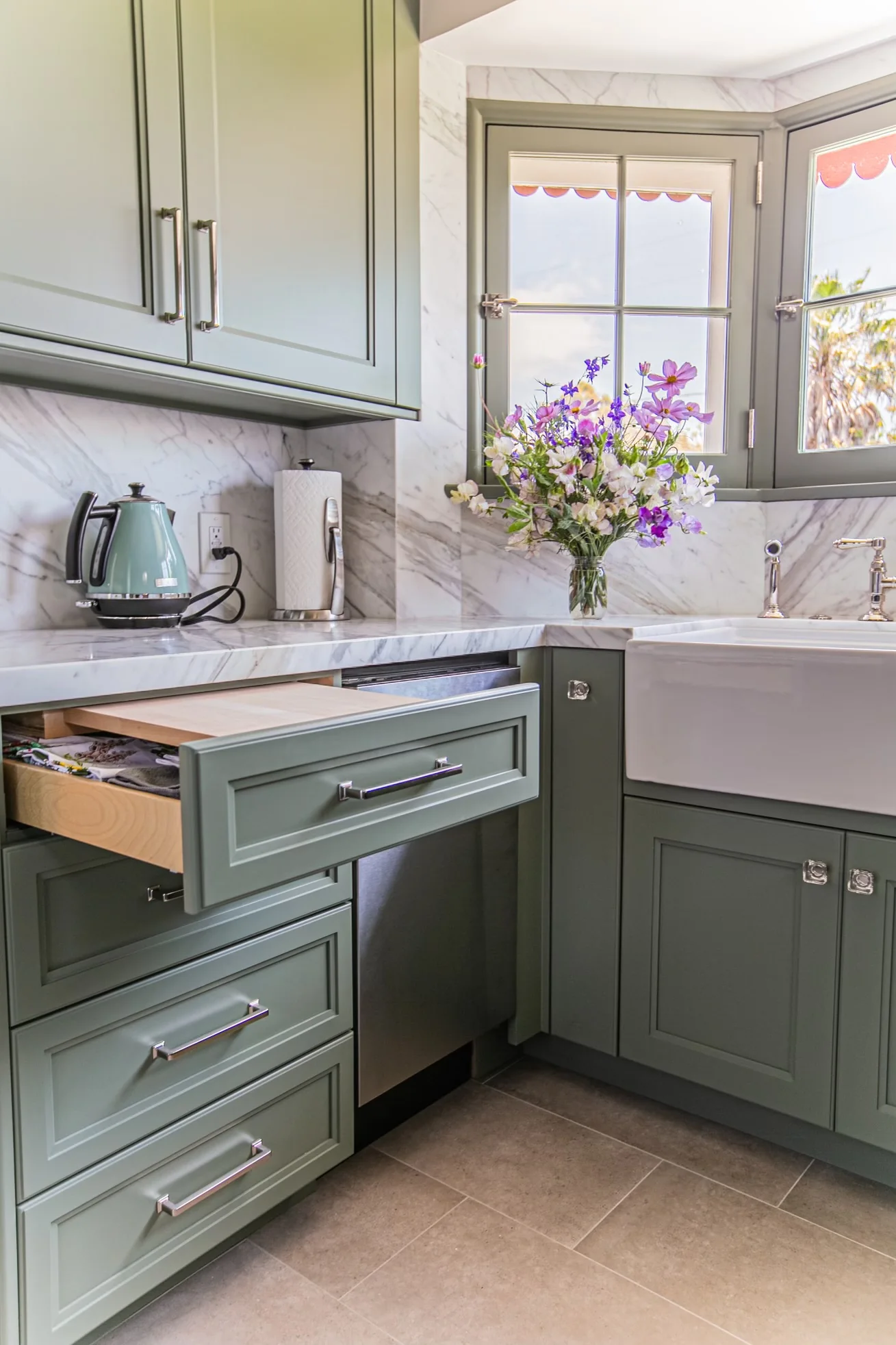 Kitchen interior — photo 74