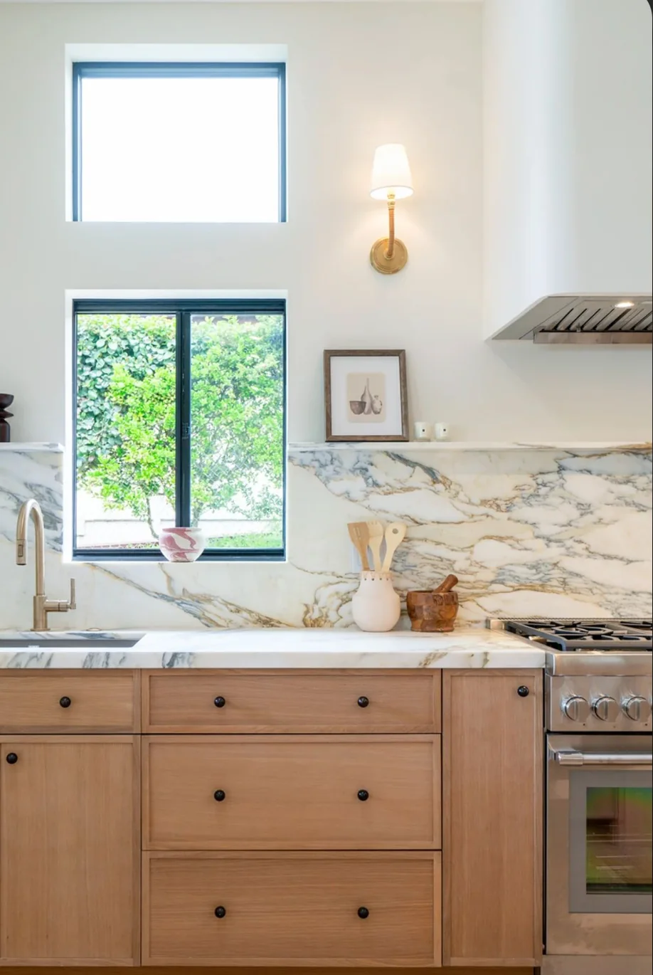 Kitchen interior — photo 82