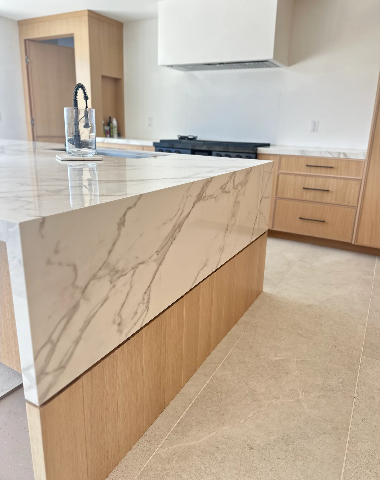 Kitchen interior — photo 87
