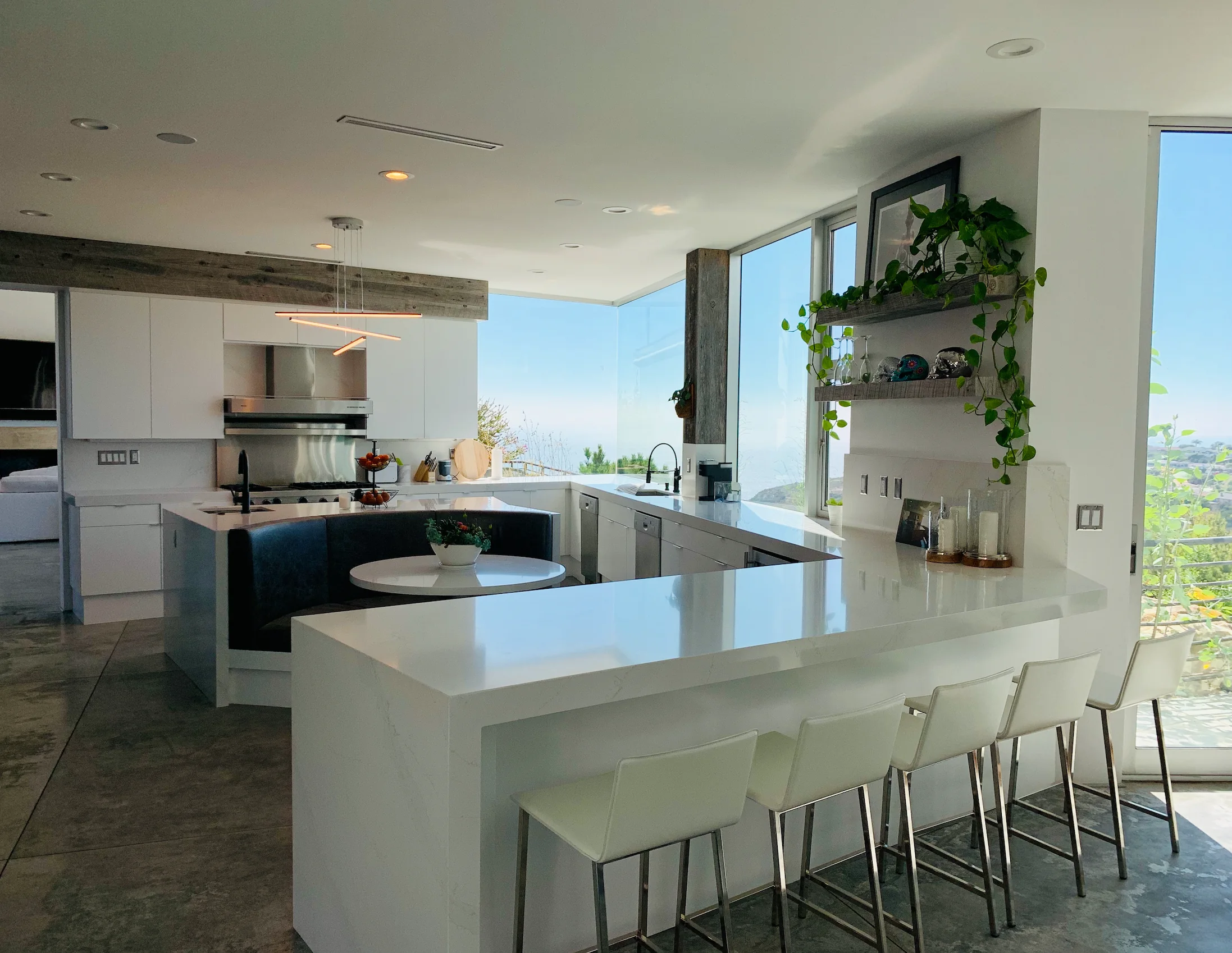 Kitchen interior — photo 96