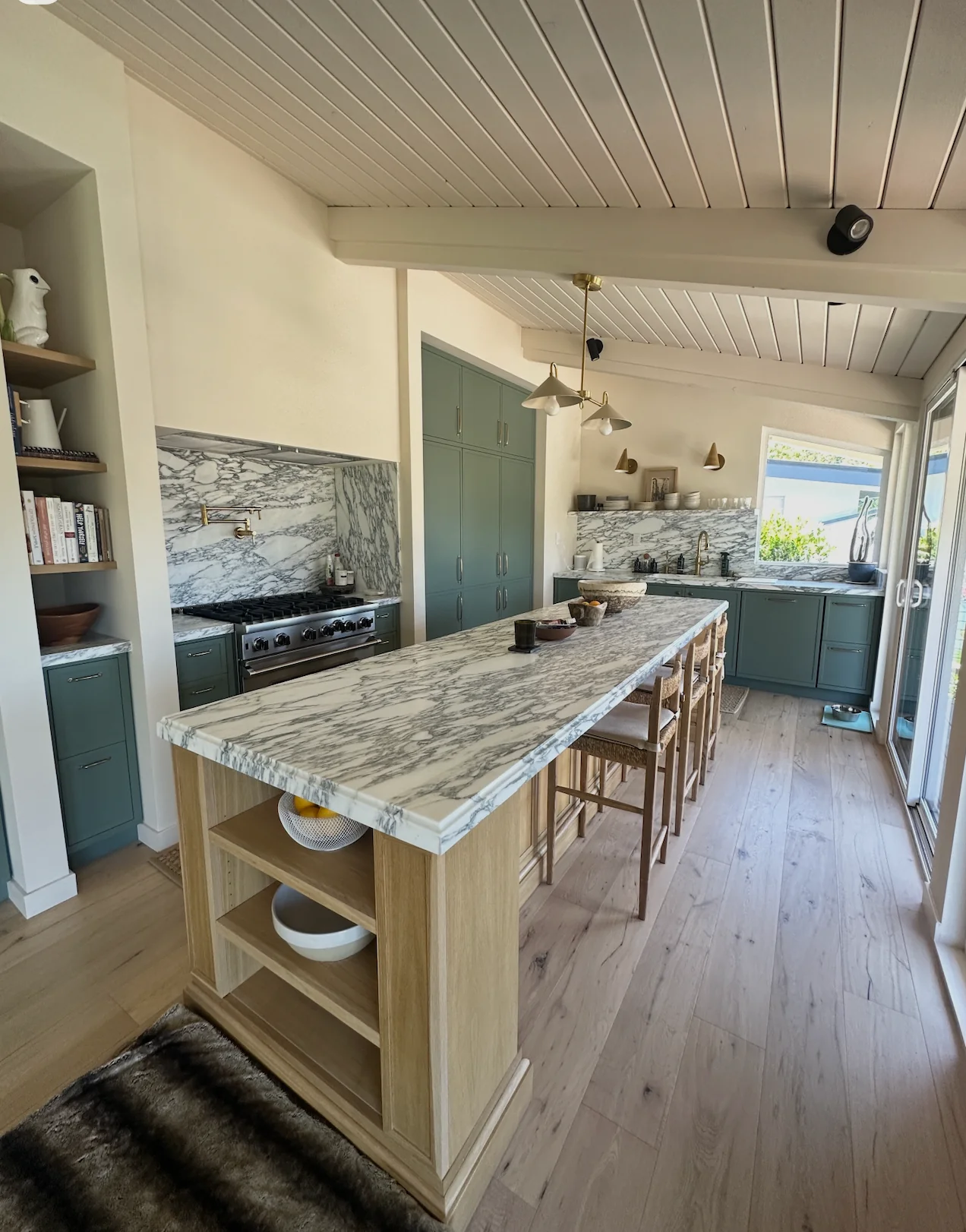 Kitchen interior — photo 98